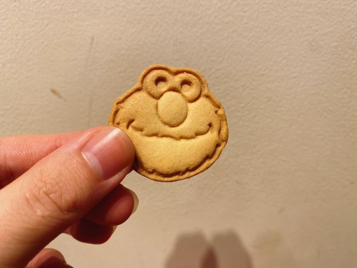 缶に応じてクッキーの形（キャラクター）は異なる