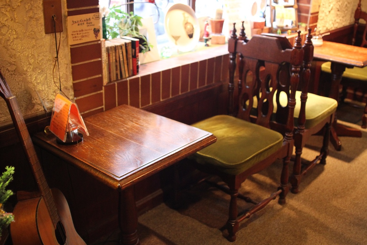 ソロ向けのひとり席もある