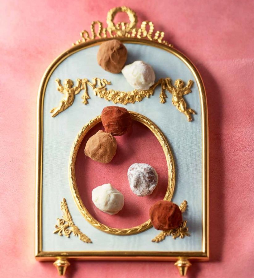  YVAN VALENTIN「イヴァン トリュフ」（12個入）6954円