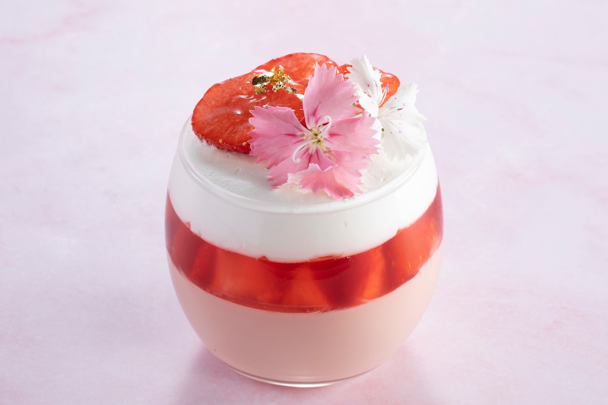 「いちごプリン」700円