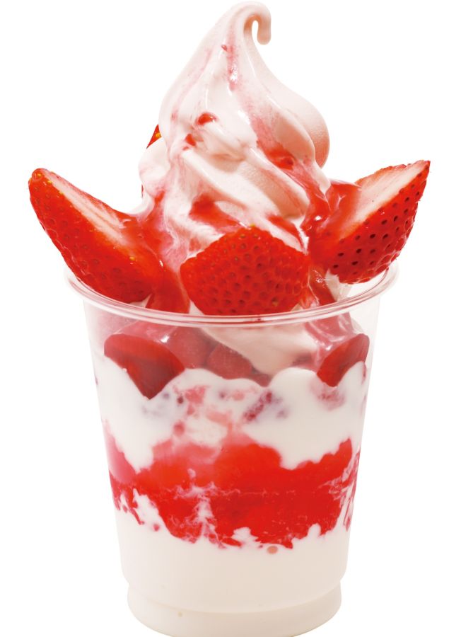 「いちごのミニパフェ」980円/東毛酪農63℃
