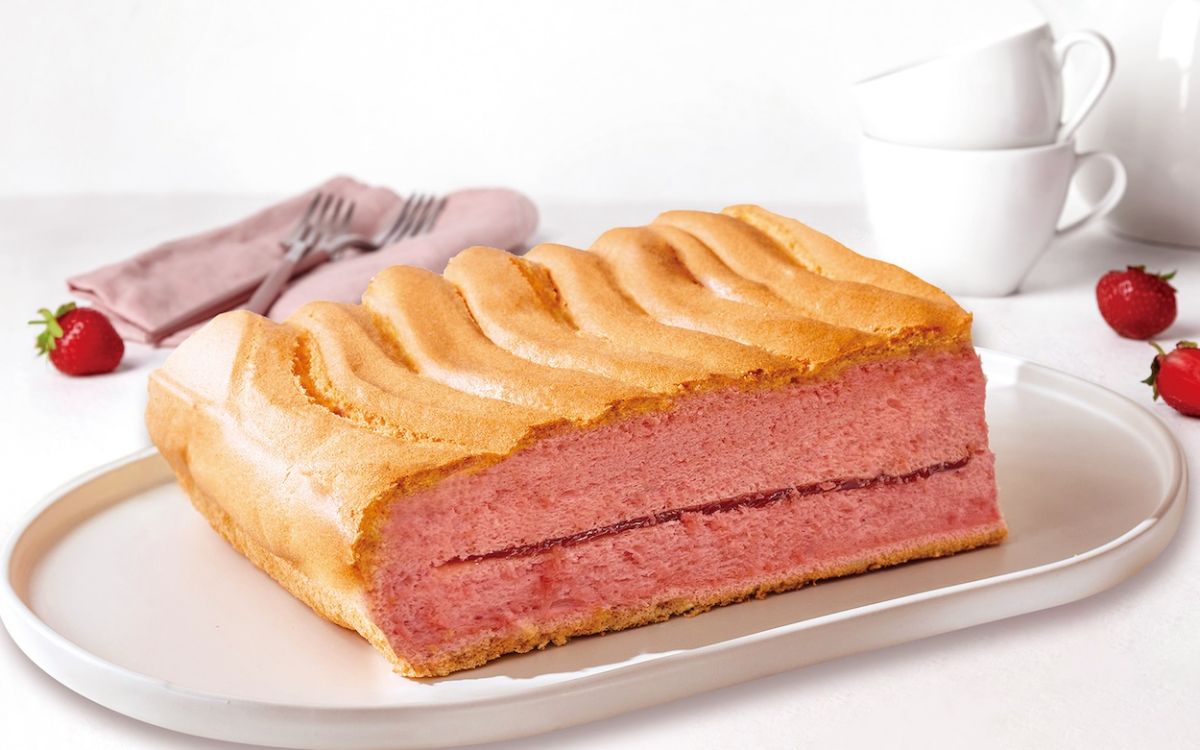 「ストロベリーカステラ」1380円/GRAND CASTELLA