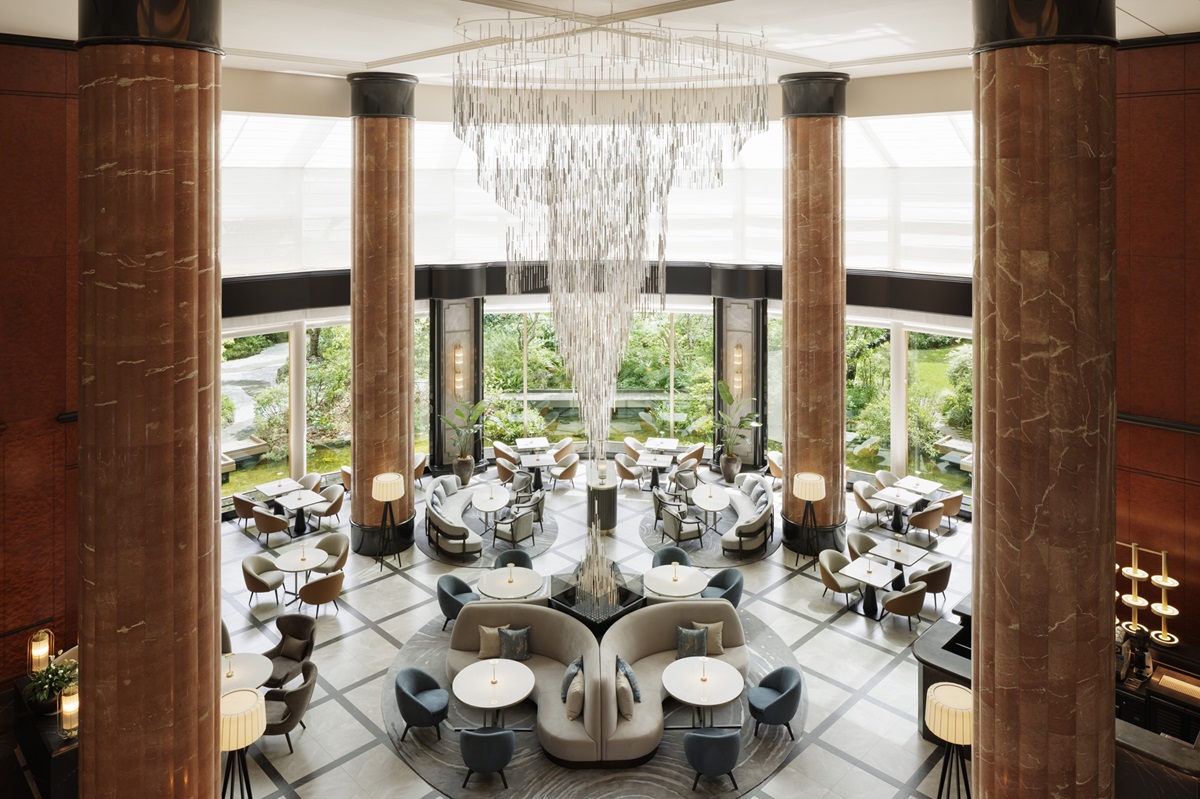 「ザ・ラウンジ」