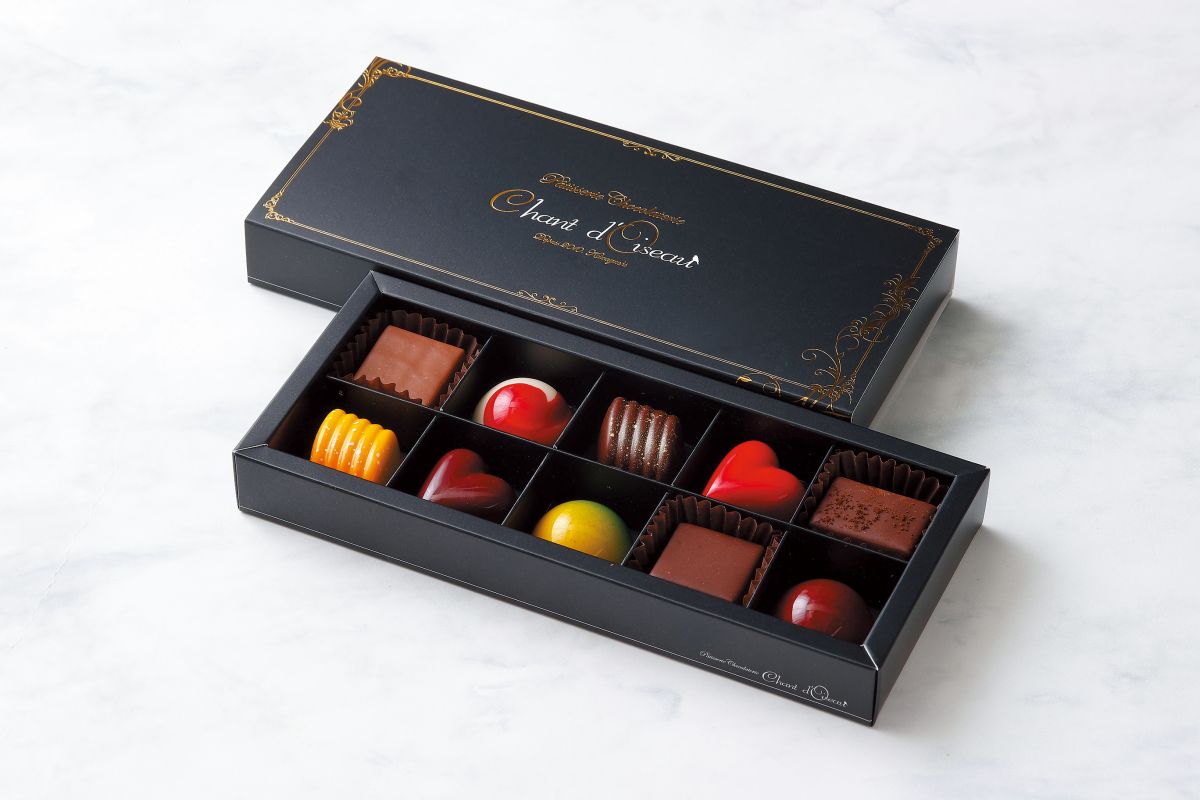 ル ショコラ　ドゥ  アッシュ　＜2/3（土）～＞  「琉球」（4粒入）2501円　※酒使用　120点販売予定