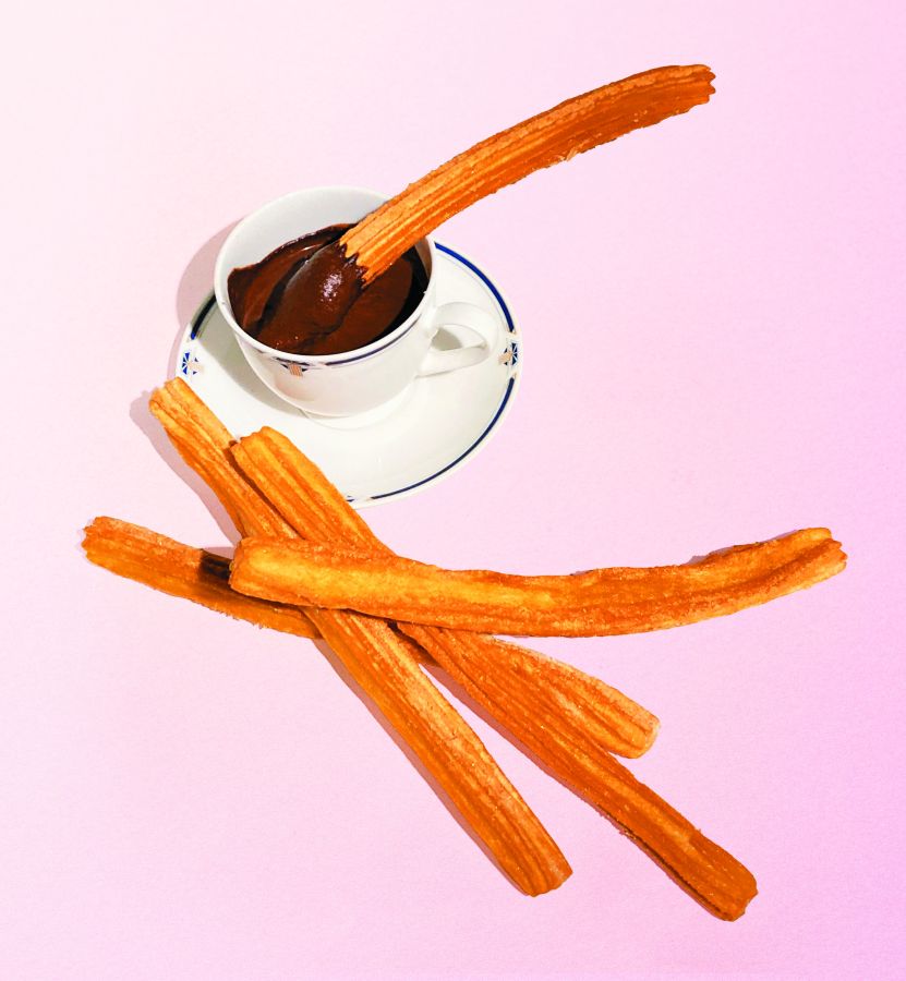 Wine Bar Cote d'Or(ワインバー コート ドール)   ＜1/31(水)～＞　  「本場スペインのチュロス」（10本入、ディップ付） 880円  京王百貨店初登場   【実演】　