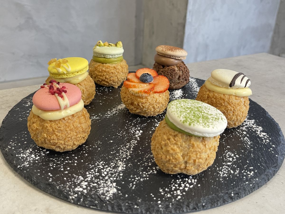 「全部のせシューマカロンプレート」2980円　※店内限定