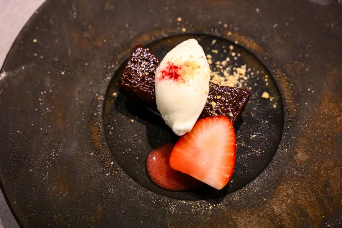 ヴァローナチョコテリーヌと苺