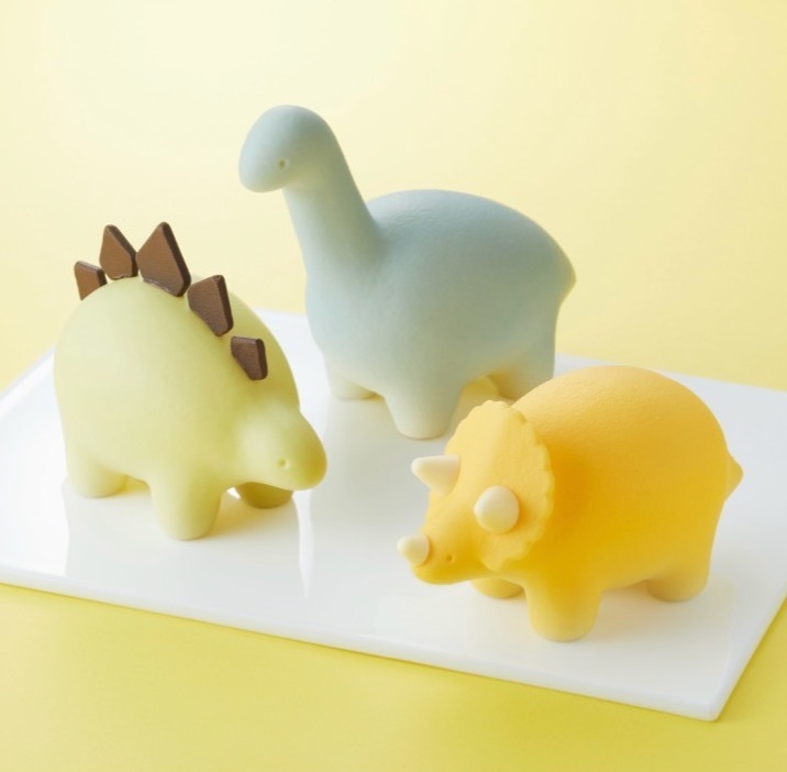 SMILELABO「ショコラノドン」（ステゴ・クビナガ・トリケラ）各2916円