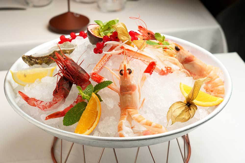 「魚介のプレート」€95