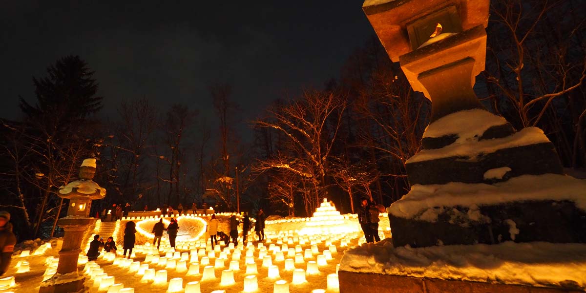 北海道イルミネーション人気ランキングTop 10！札幌・十勝川・千歳・阿寒湖・洞爺湖温泉ほか雪と氷のイベントが満載！2023-2024年最新