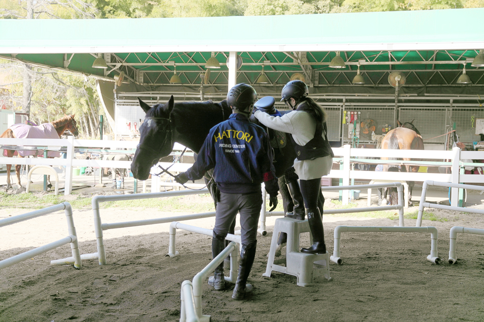 服部緑地乗馬センター