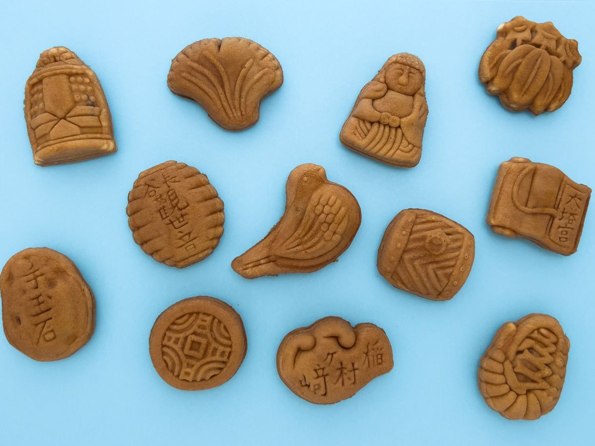 「名所まんじゅう」12個入り810円／日持ち：常温で2日