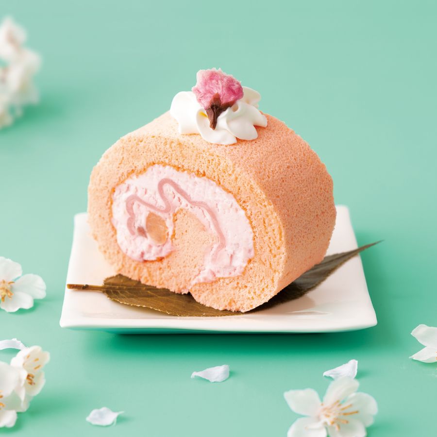 桜もちロールケーキ　780円
