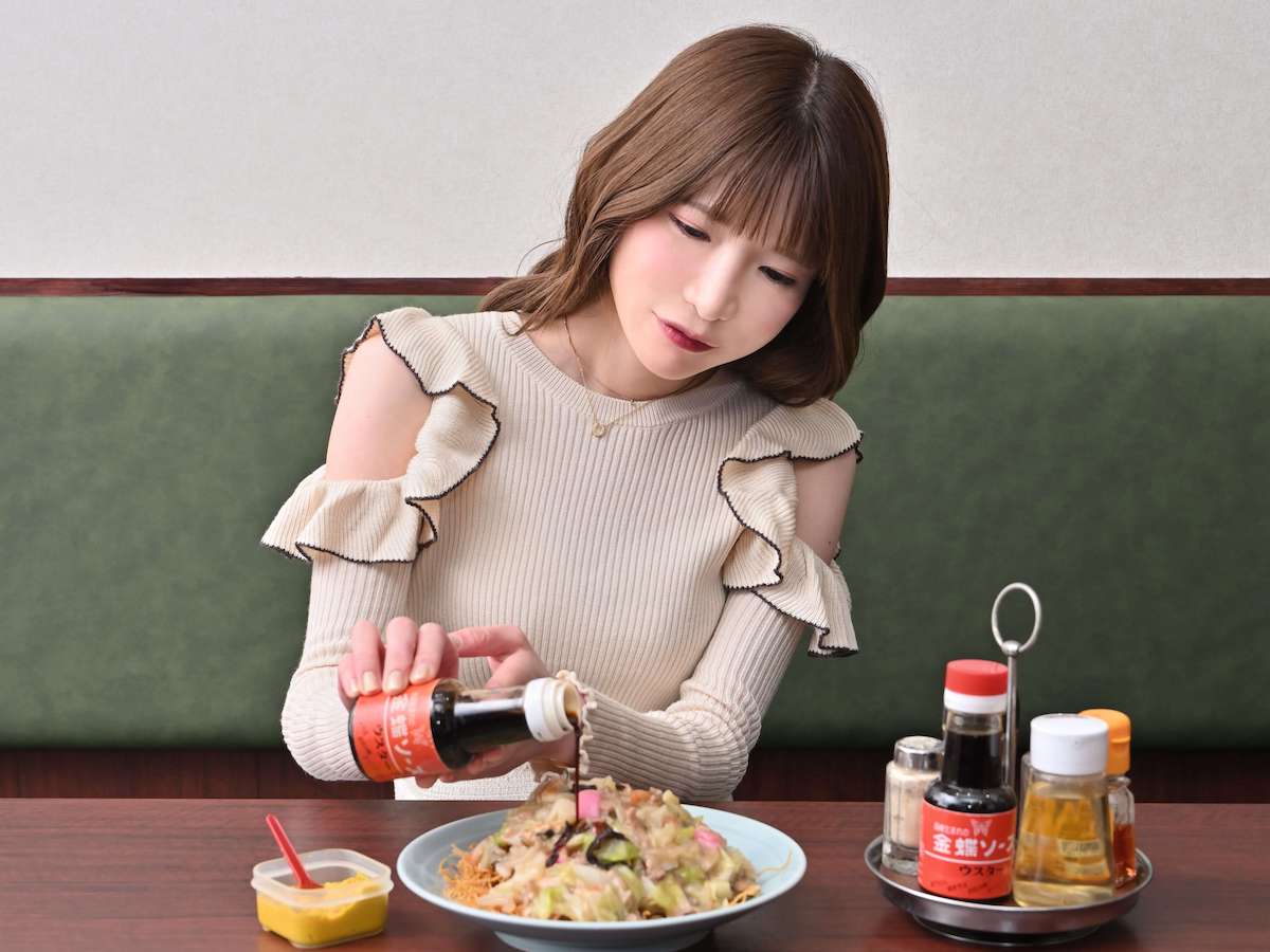 「皿うどん」には、特に「金蝶ソース」がよく合う！