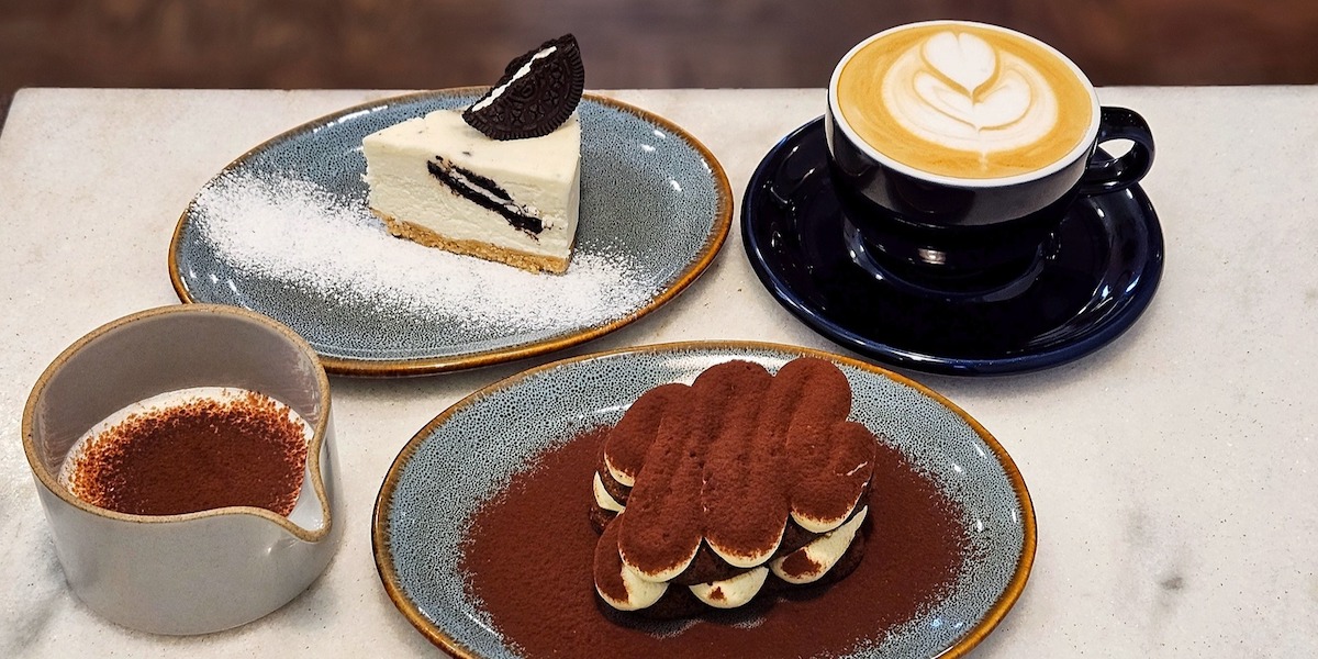 三軒茶屋のチーズケーキ専門店「cafe The SUN LIVES HERE」の飲めるティラミスが絶品【ミスター黒猫の東京スイーツトレンドVol.82】