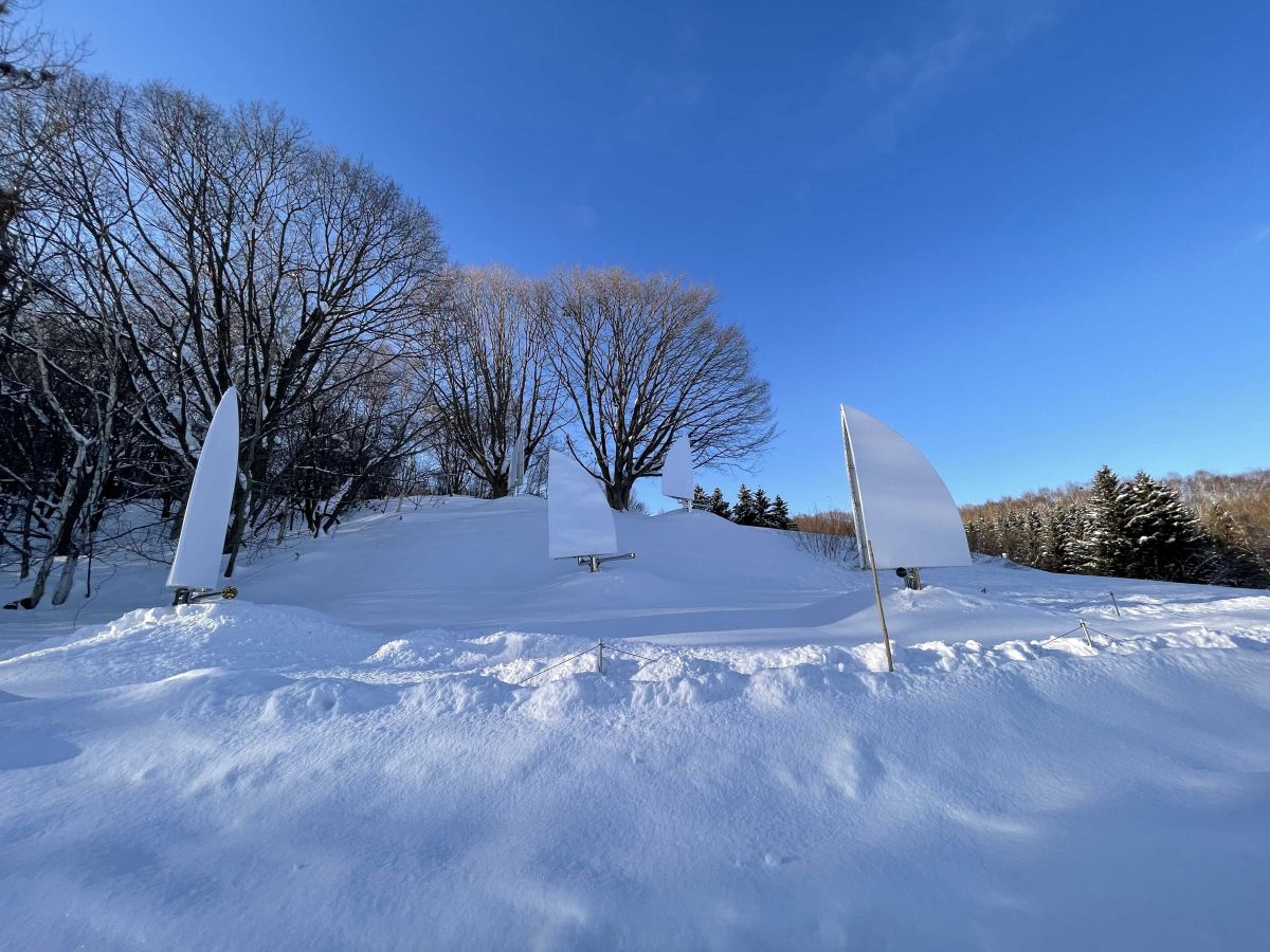 ≪雲の牧場≫（新宮晋）