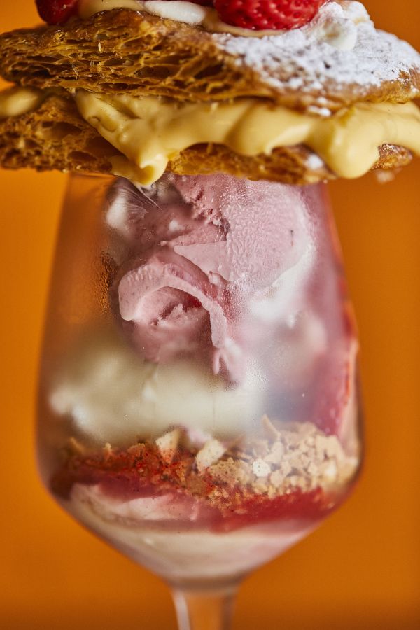 カフェ キンモクセイのパフェ