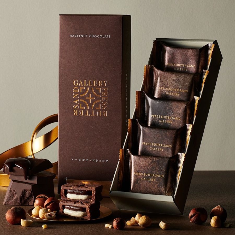 「バターサンド〈へーゼルナッツショコラ〉」（1箱、5個入）1620円/PRESS BUTTER SAND