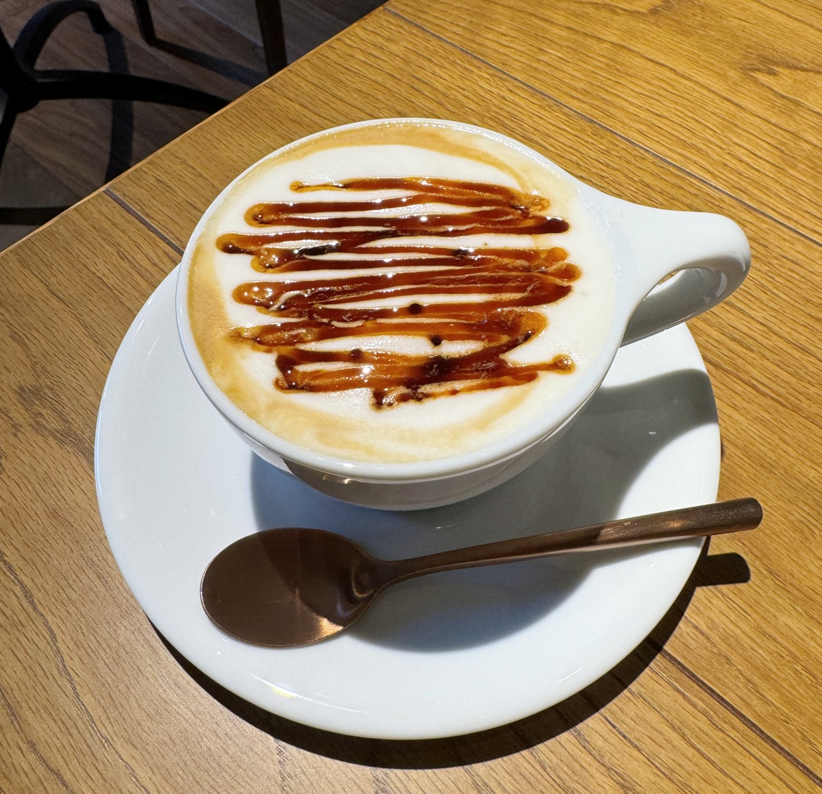 「デーツラテ」825円