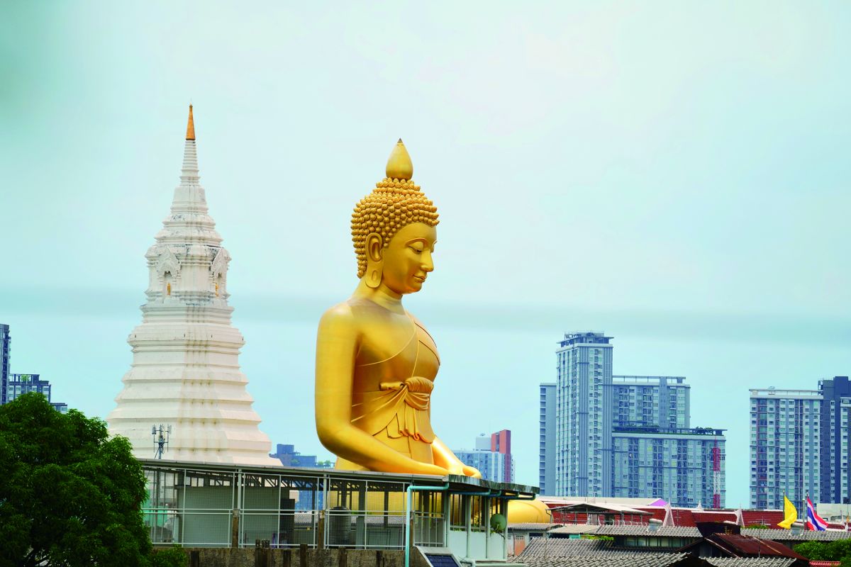 ワット・パクナム