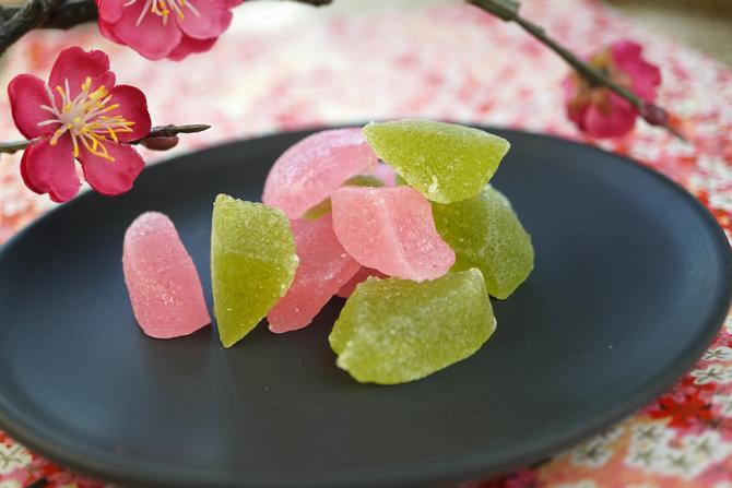 ふくゆいのペーストと梅酒たっぷりの琥珀羹「梅の宝石」