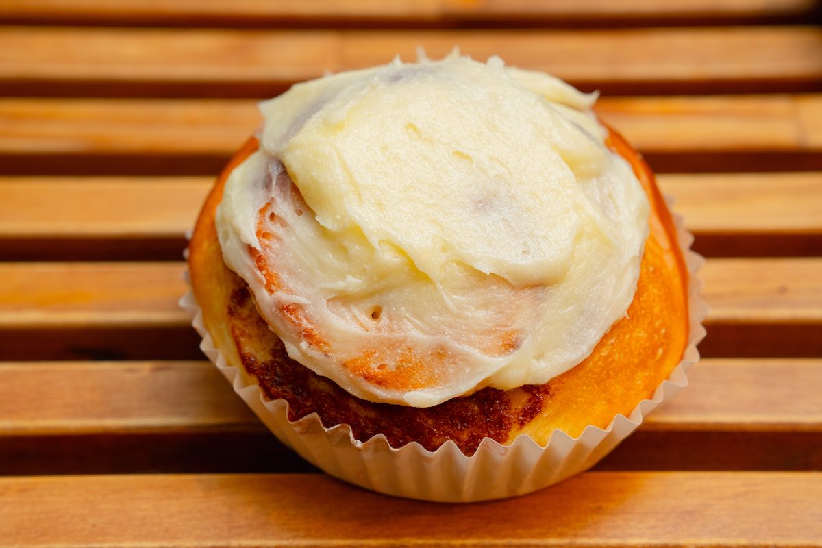 シナモンロール280円