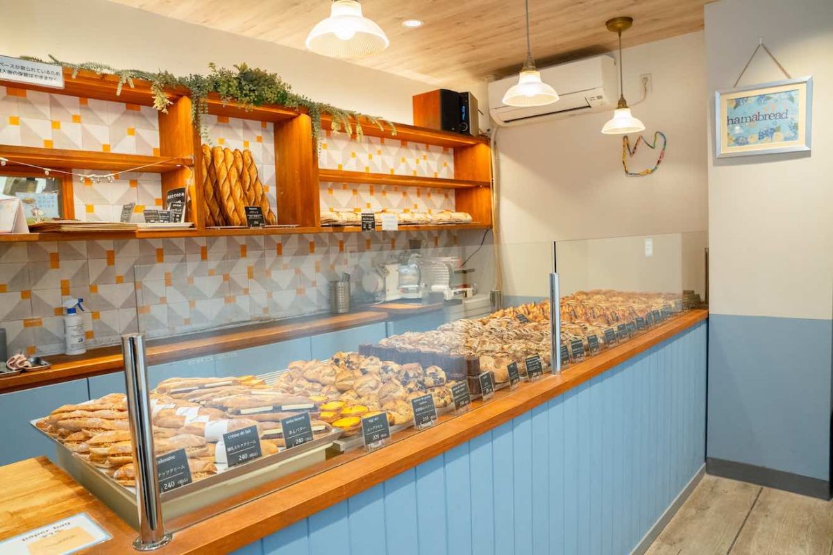 リセンヌ小路に佇む人気のベーカリー