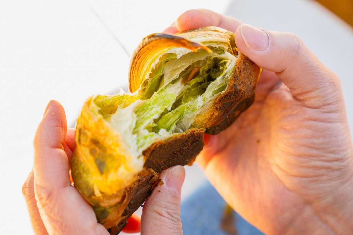 「クロワッサン抹茶」