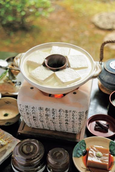 総本家ゆどうふ 奥丹清水「昔どうふ一通り」4400円