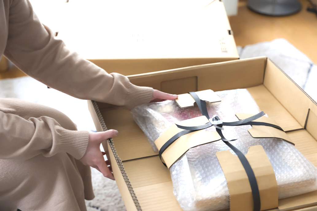 ARTELIERオリジナルのアート専用ボックス