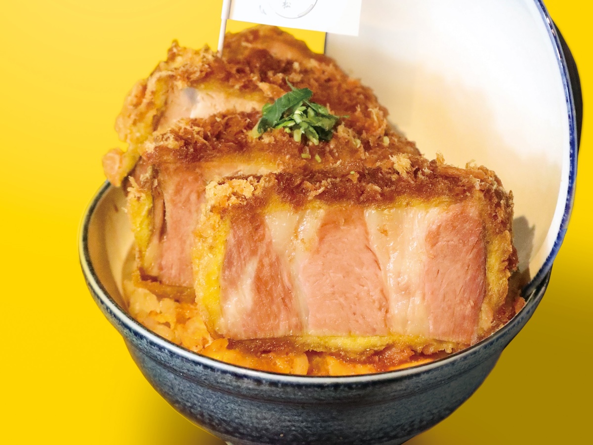 「元祖5センチ特上かつ丼」2700円/大阪とんかつ（ちよ松）