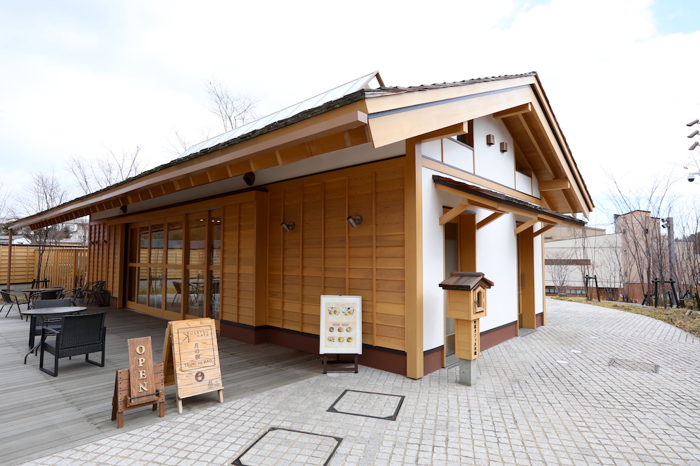 「月の貌」外観