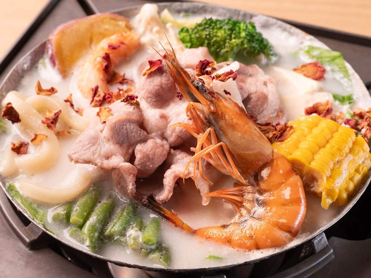 「ローズミルク鍋」 1958円 ※ライス付き