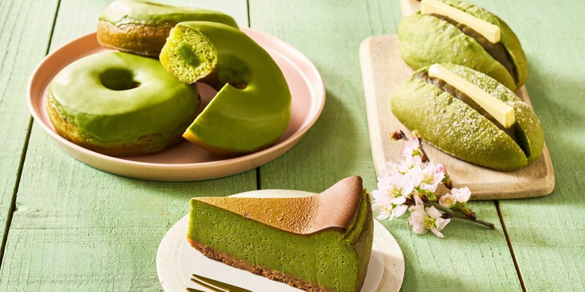 【スタバ新作・2024】濃厚な抹茶の風味を堪能♪「抹茶フード」春らしいスイーツに宇治抹茶チーズケーキが登場！ドーナツやあんバターサンドも抹茶味に！