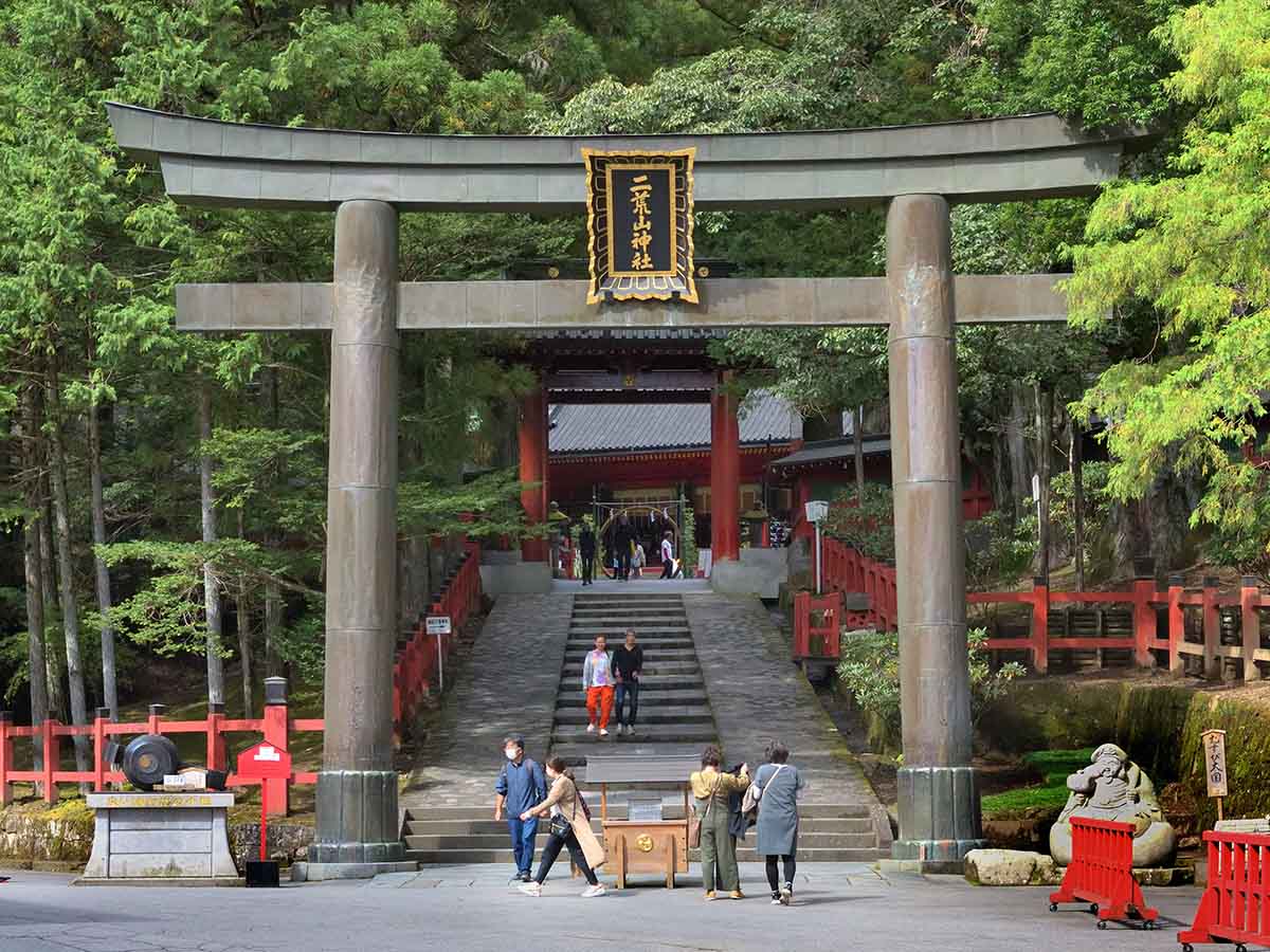 西参道からの入り口にある大鳥居