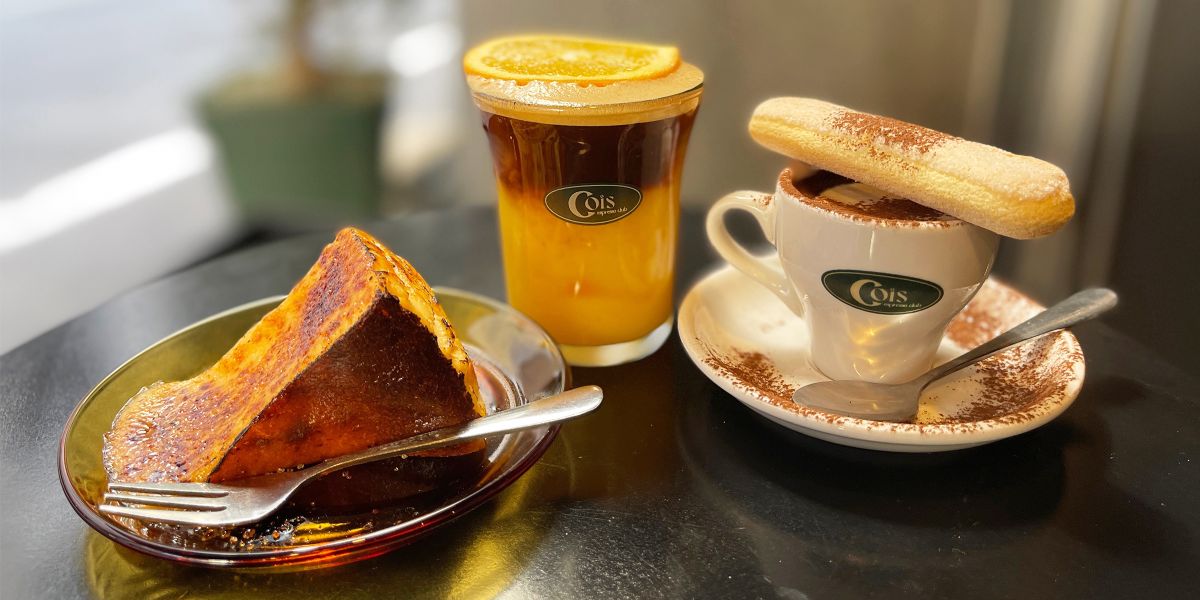 新宿御苑前のエスプレッソ専門店「cois espresso club」で濃厚炙りバスクチーズケーキを堪能｜るるぶ&more.