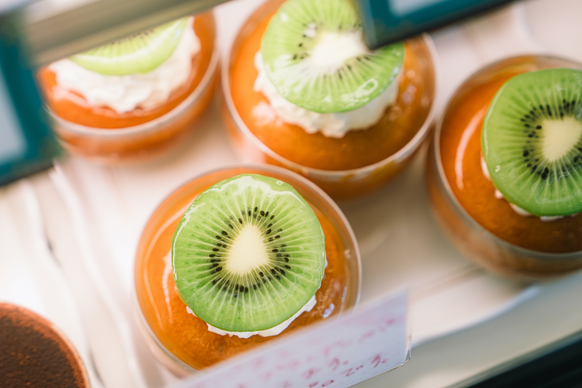 サバラン470円。ラム酒とブランデーがたっぷり入っており、大人に大人気！ 遠くから購入にくる方も。