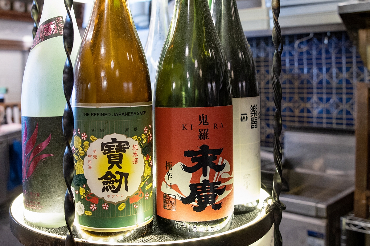 ビール、サワー系、泡盛、日本酒…お酒のバリエーションも豊富です