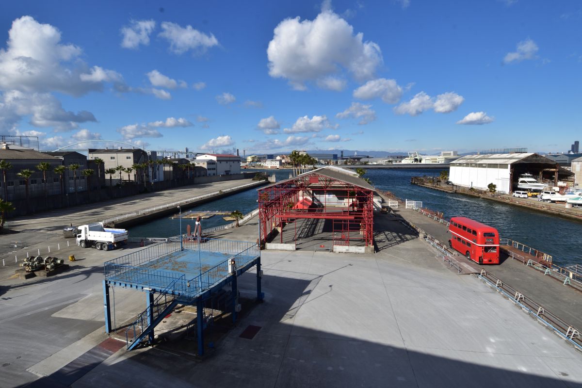 事務所棟から眺めた景色