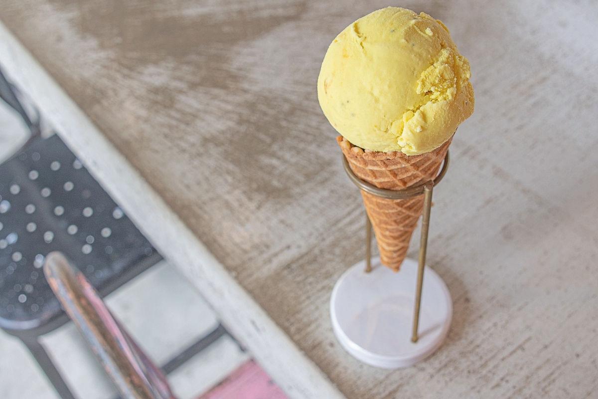 ワッフルコーンは＋150円