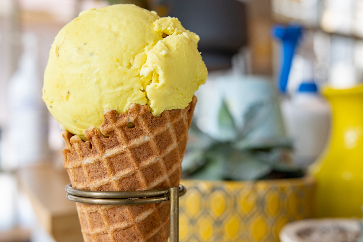 ワッフルコーンも自家製です