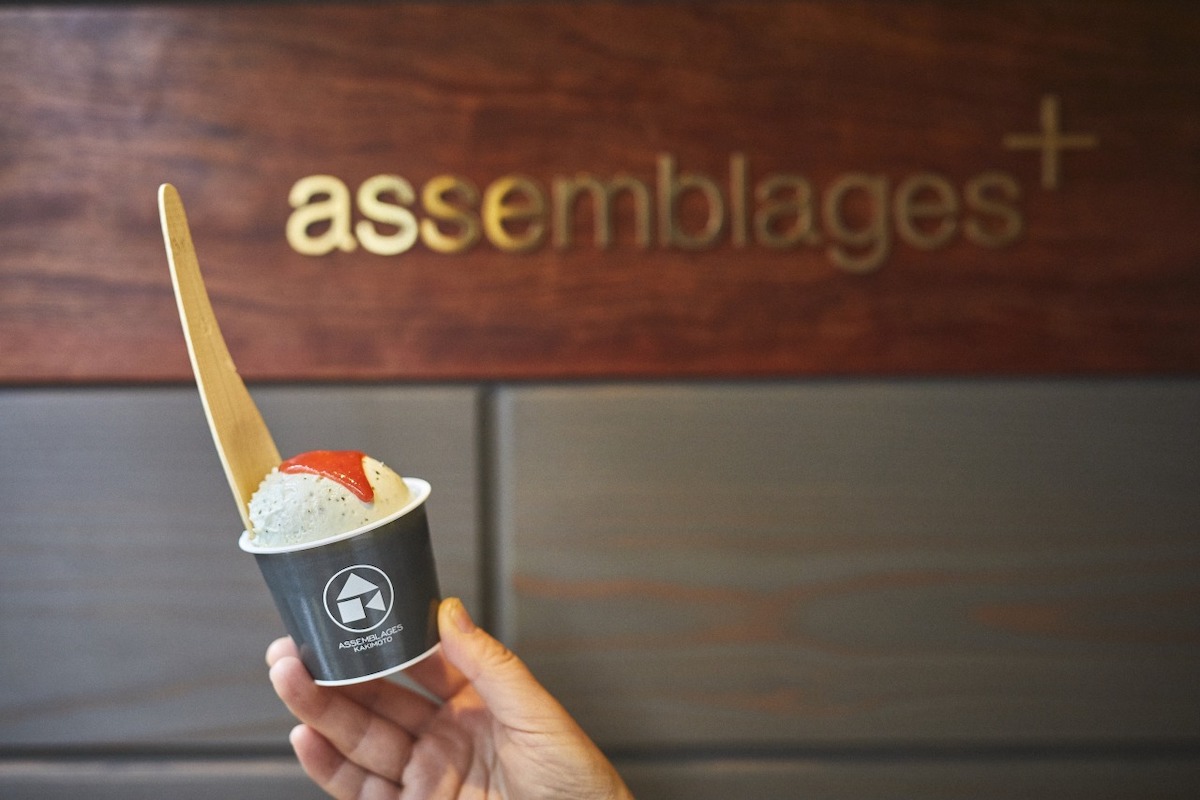 ジェラート各種 シングル eat-in 660円　to go 648円 ／ダブル  eat-in 880円 to go 864円  / スペシャルeat-in 1100円 to go 1080円