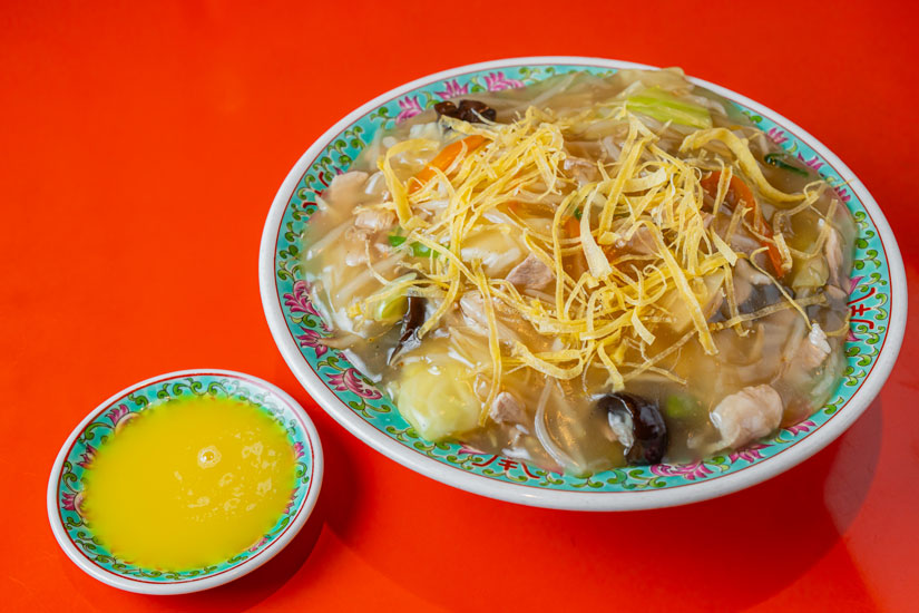 「揚げそば」930円