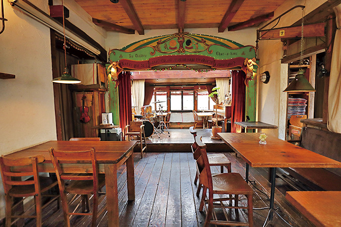 カフェ・ラ・ファミーユ