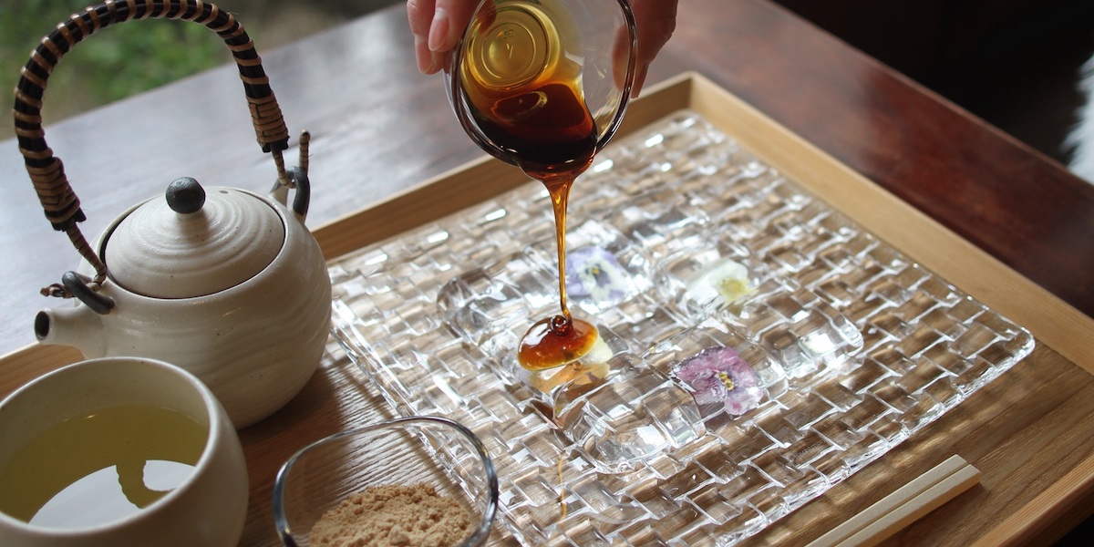 【奈良】SNSで話題！2023年8月オープンの古民家カフェ「奈良水晶」でぷるんと食感が楽しめる透明の「水晶餅」を堪能