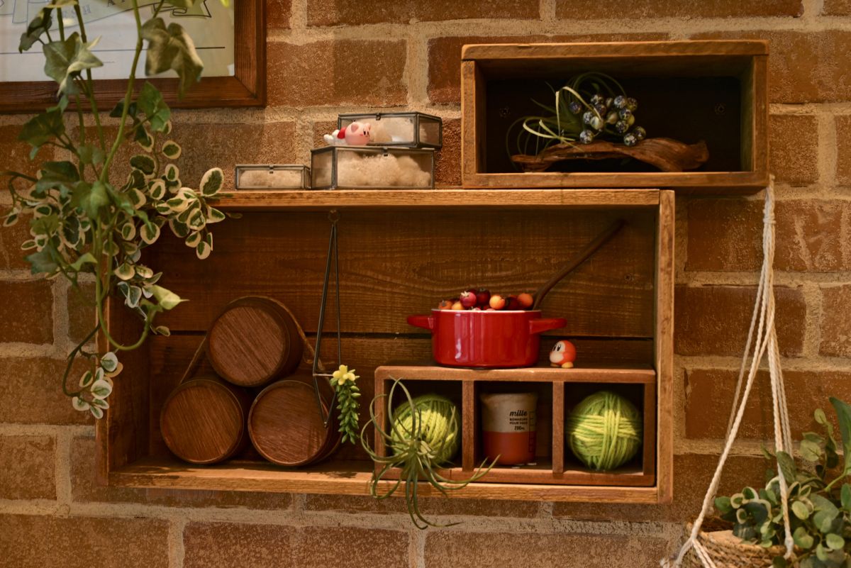 よ～く見るとカービィとワドルディが！　オブジェに溶け込んでいますね。