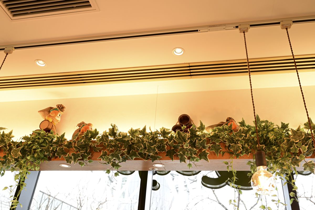 じつは上部にもカービィやワドルディが隠れていたり……！　探してみましょう！