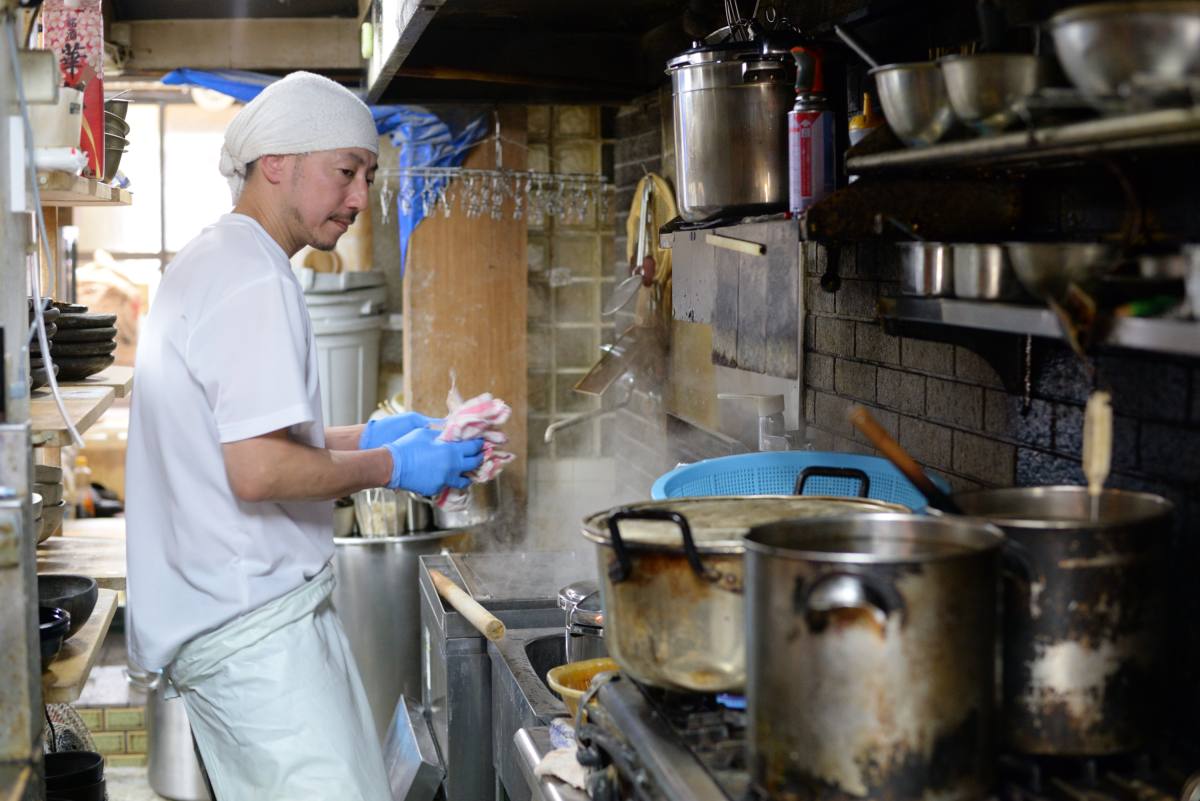 山元麺蔵の店主
