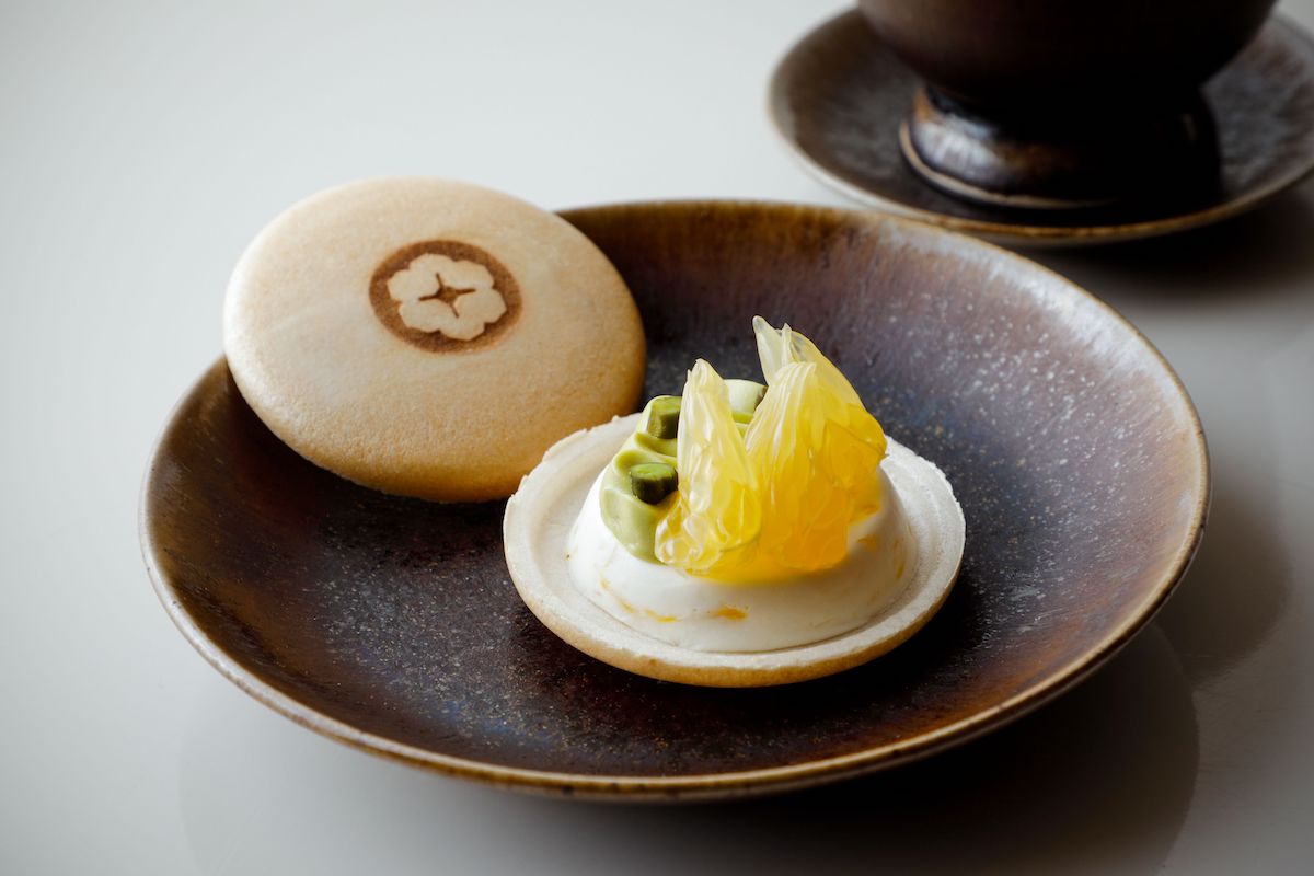 「ピスタチオと八朔の最中」