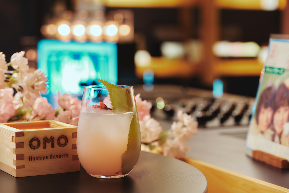 「⽇本酒と桜のカクテル」700円